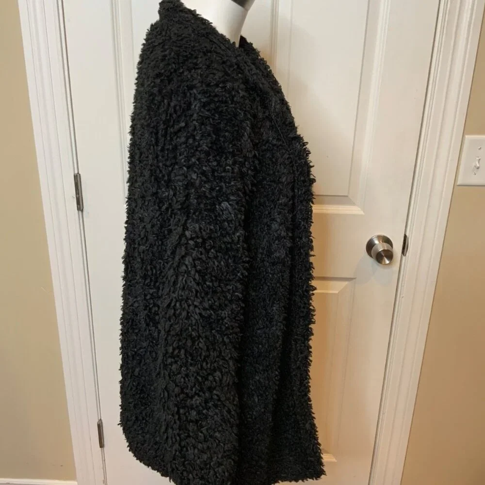 bishop + young Black Faux Fur Open Front Collared Jacket Size M
